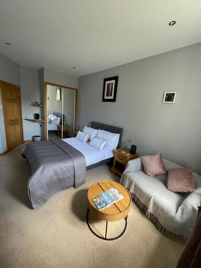 The Auld Kirk Bed & Breakfast Kirkbean Exterior photo